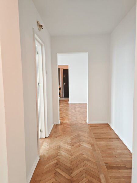 Titan, Barajul Dunarii,